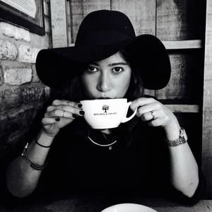 Meet your Posher, Marisa